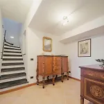 Appartement Lambrusca By Interhome