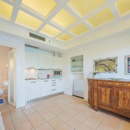 Lambrusca By Interhome