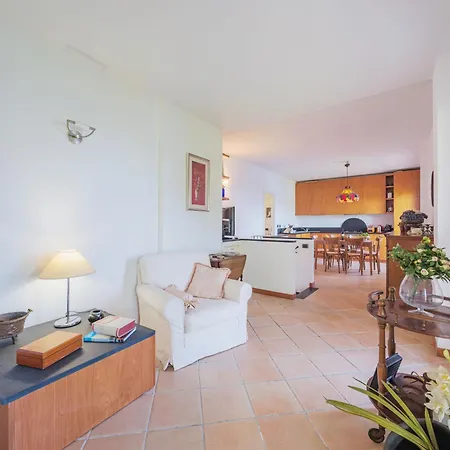 Lambrusca By Interhome Appartement Moneglia