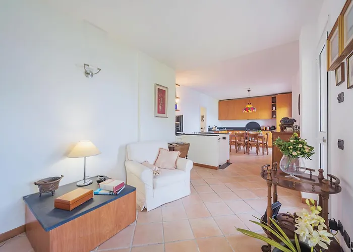 Lambrusca By Interhome Apartamento Moneglia