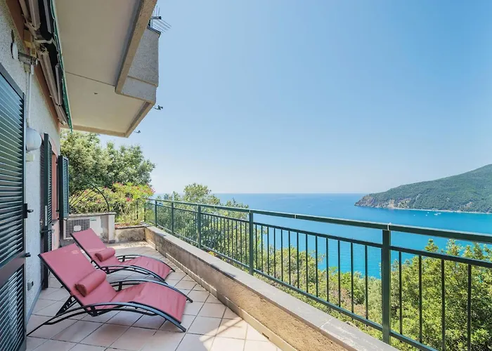 Lambrusca By Interhome